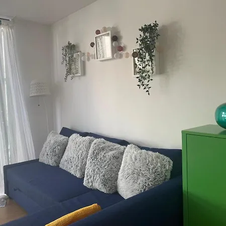 Sunny Cozy Modern شقة تافيرا