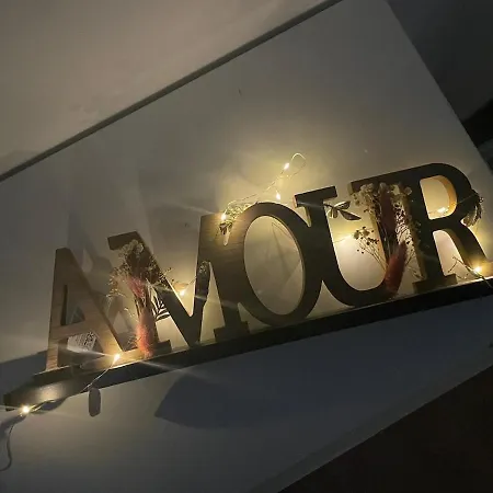 Sunny Cozy Modern شقة *