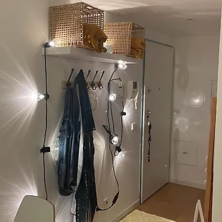 Sunny Cozy Modern شقة تافيرا