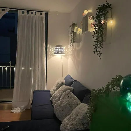 Appartement Sunny Cozy Modern